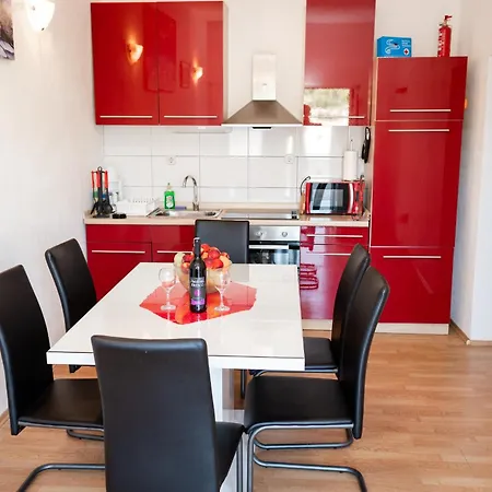 Dalmatian Apartman Bilice Kültér fotó