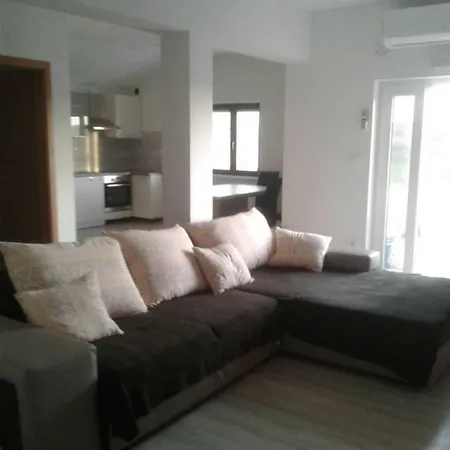 Dalmatian Apartman Bilice Kültér fotó
